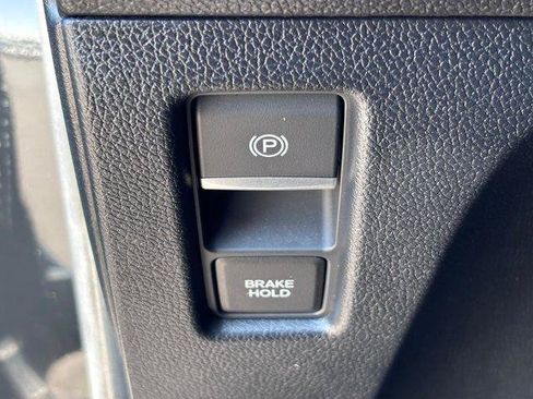 Used 2024 Honda Odyssey EX-L image 21