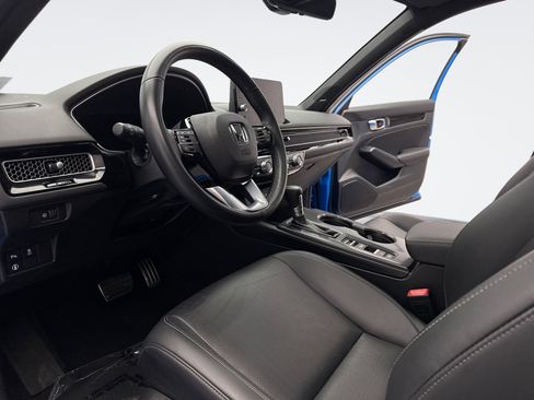 Used 2024 Honda Civic Sport Touring image 10