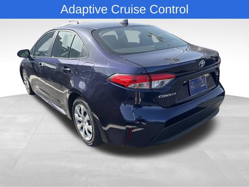 Used 2023 Toyota Corolla LE FWD image 4