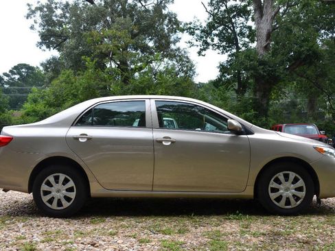 Used 2009 Toyota Corolla LE FWD image 4