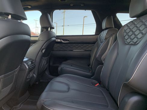 Used 2021 Hyundai Palisade Calligraphy w/ Cargo Package image 32