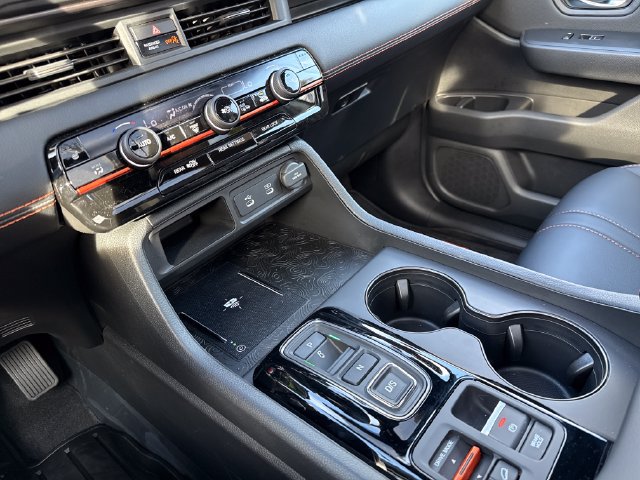 Used 2026 Honda Pilot TrailSport image 25