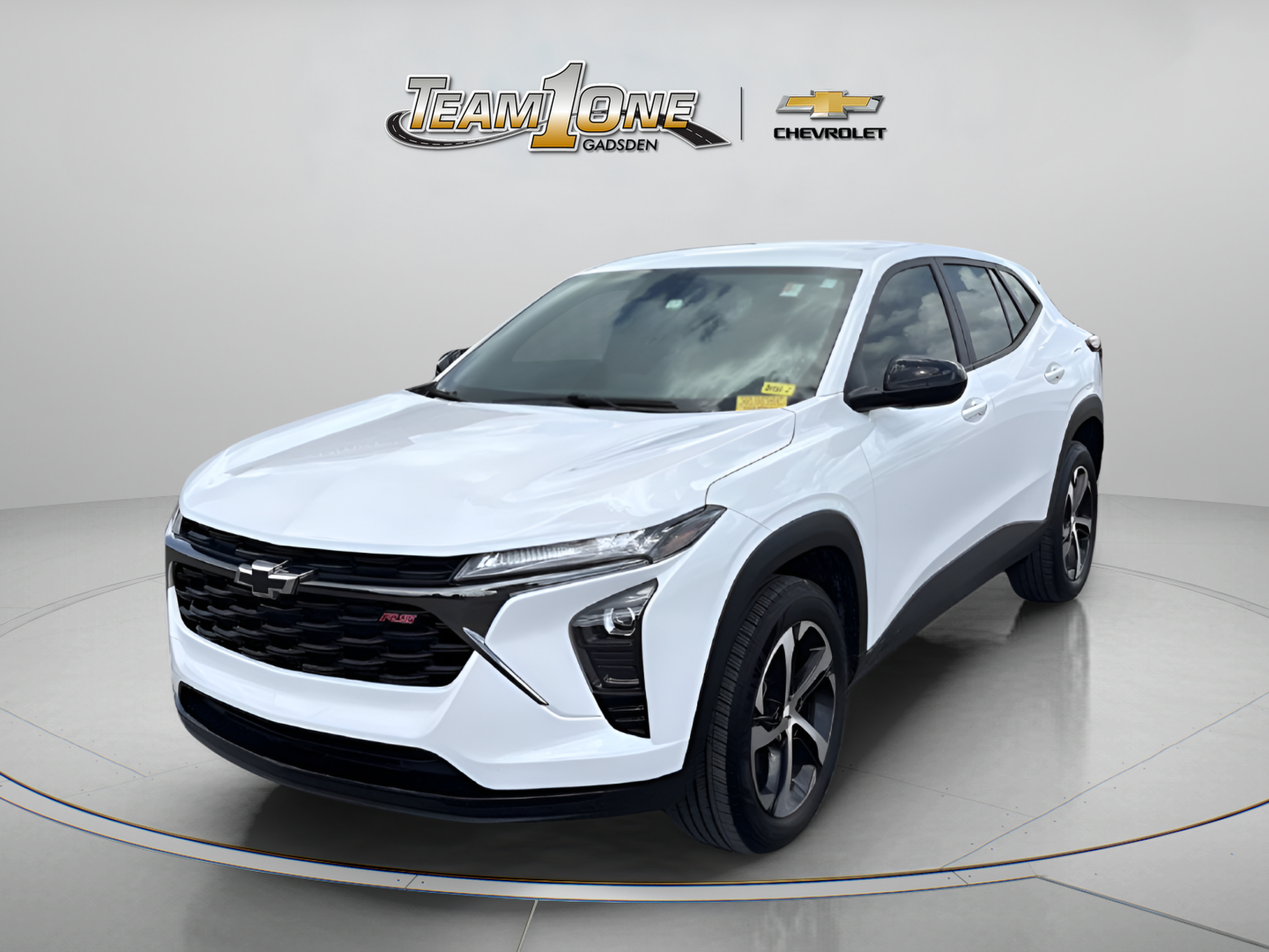 Used 2025 Chevrolet Trax RS FWD image 4
