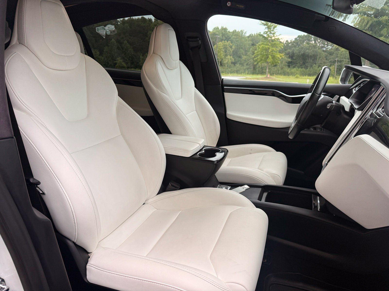 Used 2018 Tesla Model X 75D AWD/4WD image 36