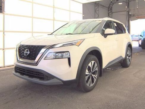 Used 2023 Nissan Rogue SV w/ SV Premium B Package AWD/4WD image 6