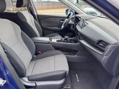 Used 2023 Nissan Rogue SV image 26