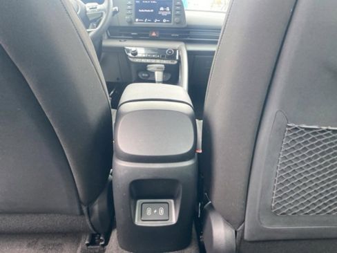 New 2026 Hyundai Elantra SEL Sport FWD image 37
