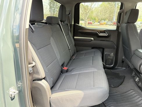 Used 2025 Chevrolet Silverado 1500 LT image 15