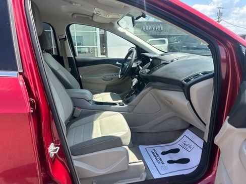 Used 2014 Ford Escape SE w/ Equipment Group 201A FWD image 8