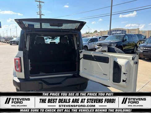 Used 2025 Ford Bronco Outer Banks AWD/4WD image 13