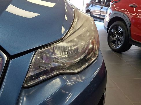 Used 2017 Subaru Crosstrek 2.0i Premium image 11