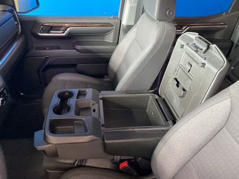 Certified 2024 GMC Sierra 1500 Elevation image 8