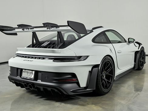 Used 2024 Porsche 911 GT3 RS RWD image 9