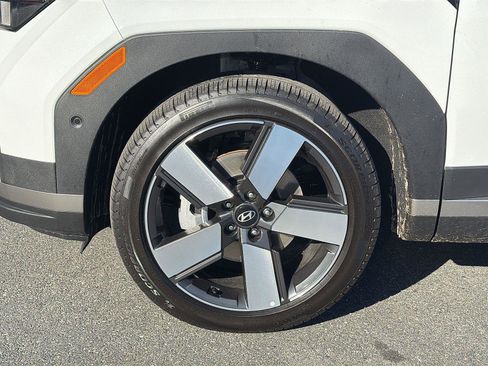 Used 2026 Hyundai Santa Fe Limited image 9