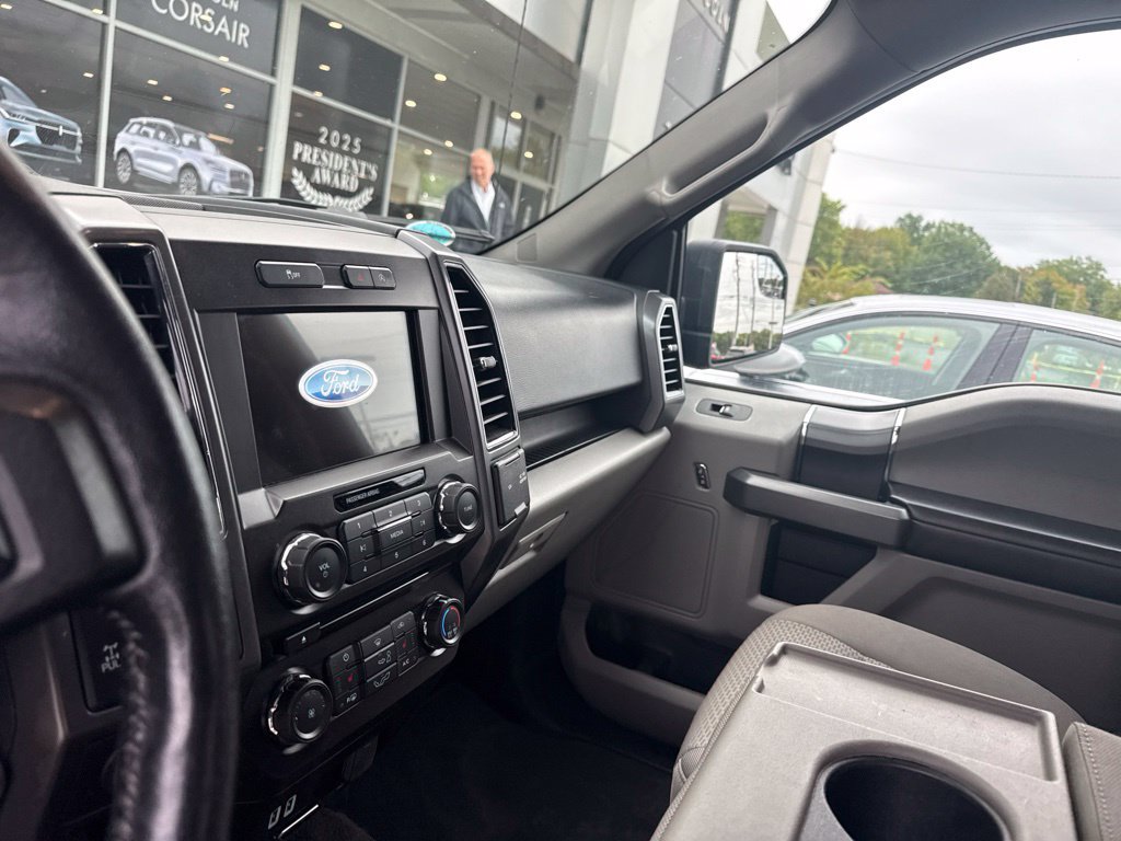 Used 2018 Ford F150 XLT w/ Equipment Group 302A Luxury AWD/4WD image 23