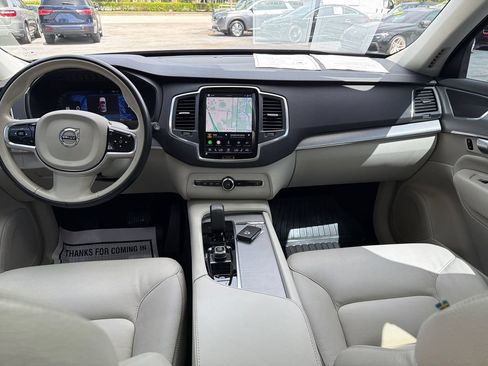 Used 2024 Volvo XC90 B5 Core w/ Protection Package Premier AWD/4WD image 18