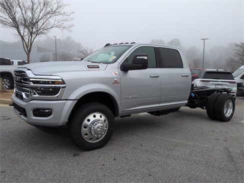 New 2026 RAM 4500 Tradesman image 7