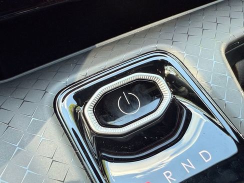 New 2025 Jeep Wagoneer S Launch Edition image 63