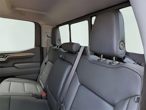 New 2026 GMC Sierra 1500 Denali w/ Denali Reserve Package image 32