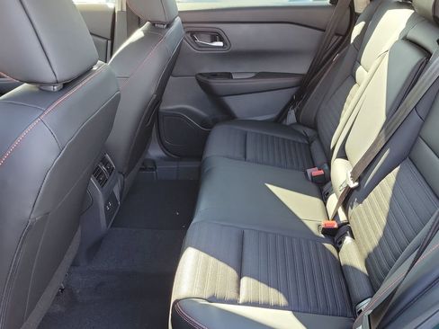 New 2026 Nissan Rogue SV AWD/4WD image 13