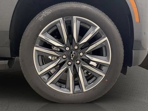 New 2026 Chevrolet Tahoe LS w/ LS Custom Edition AWD/4WD image 38