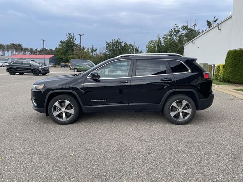 Used 2020 Jeep Cherokee Limited AWD/4WD image 7