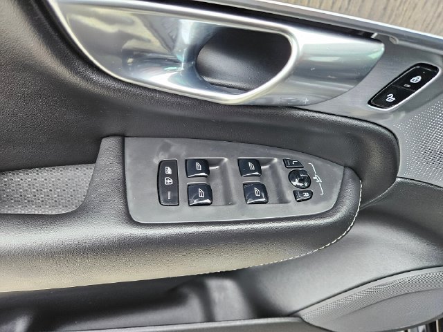 Used 2024 Volvo XC90 T8 Ultimate w/ Lounge Package AWD/4WD image 22