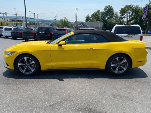 Used 2015 Ford Mustang Convertible w/ Equipment Group 051A RWD image 14
