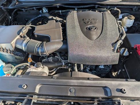 Used 2023 Toyota Tacoma SR image 33