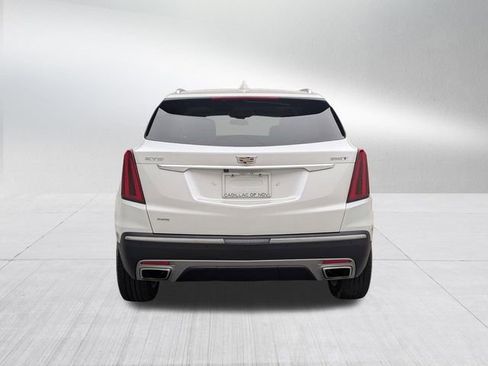 Certified 2024 Cadillac XT5 Premium Luxury w/ LPO, Floor Liner Package AWD/4WD image 6
