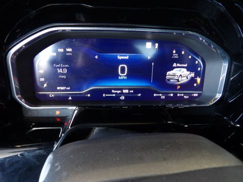 Used 2022 Chevrolet Silverado 1500 RST AWD/4WD image 8
