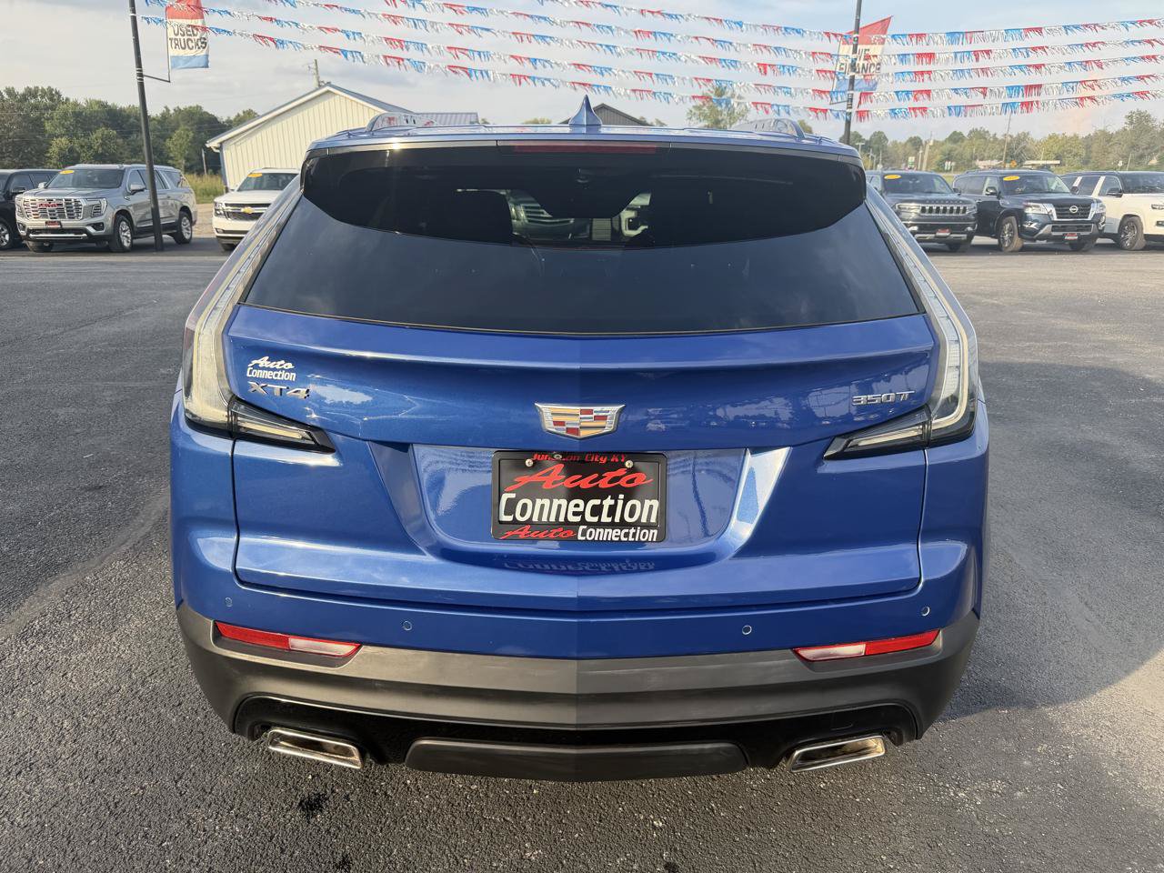 Used 2021 Cadillac XT4 Sport w/ Driver Awareness Package FWD image 5