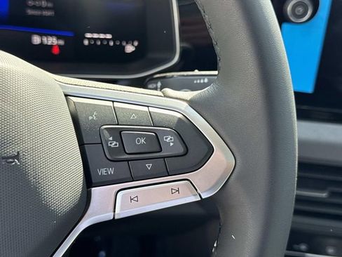 New 2026 Volkswagen Jetta SE image 17