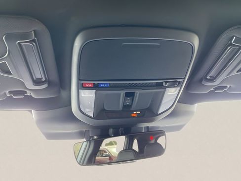 Used 2026 Subaru Forester Limited image 25