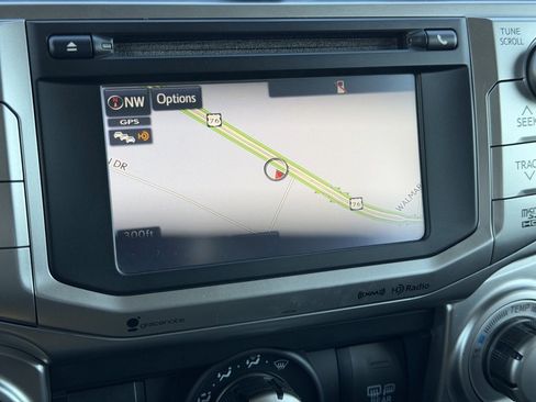 Used 2016 Toyota 4Runner SR5 Premium image 30