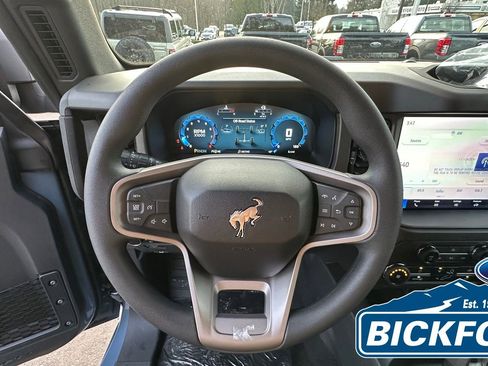New 2025 Ford Bronco 4-Door AWD/4WD image 11