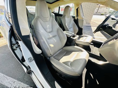 Used 2015 Tesla Model S P85D image 22