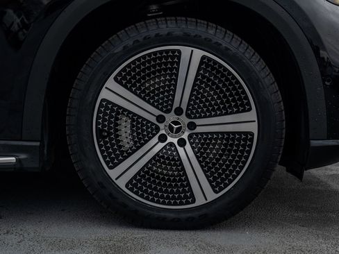 Used 2024 Mercedes-Benz EQE 350+ 4MATIC SUV w/ Driver Assistance Package image 13