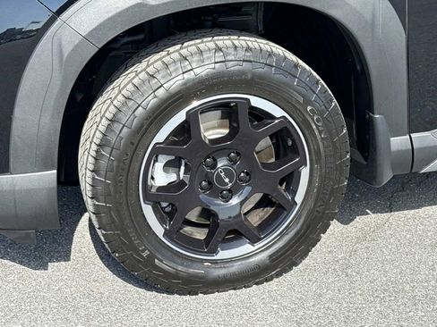 Used 2025 Honda Pilot TrailSport image 30