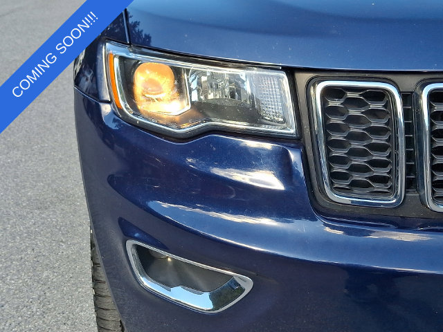 Used 2017 Jeep Grand Cherokee Limited AWD/4WD image 10
