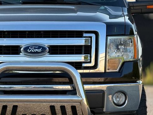 Used 2013 Ford F150 XLT w/ Mid Equipment Group AWD/4WD image 12