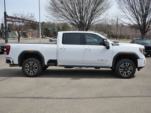 Used 2023 GMC Sierra 2500 AT4 w/ AT4 Premium Plus Package image 14
