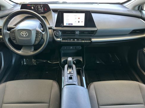 Used 2024 Toyota Prius LE FWD image 16