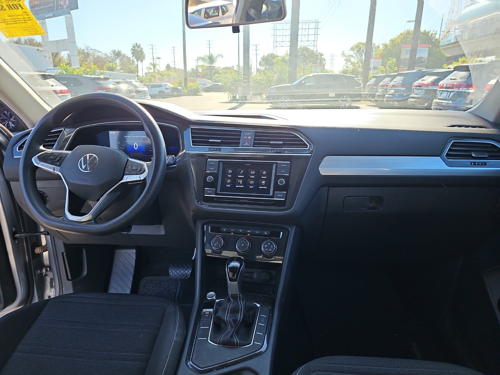 Used 2022 Volkswagen Tiguan S FWD image 12