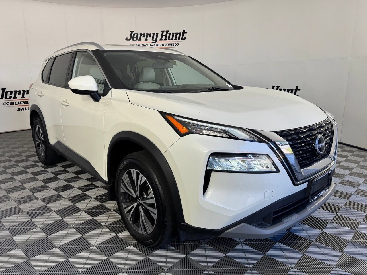 Used 2023 Nissan Rogue SV w/ SV Premium B Package AWD/4WD image 6