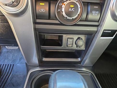 Used 2017 Toyota 4Runner SR5 image 33