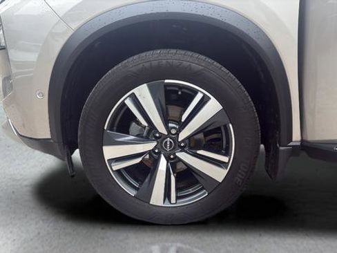 Used 2023 Nissan Rogue Platinum w/ Platinum Premium Package FWD image 36