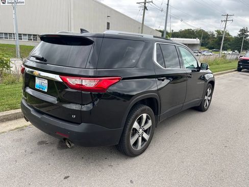 Used 2018 Chevrolet Traverse LT AWD/4WD image 3