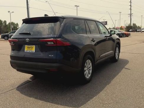 Used 2026 Toyota Grand Highlander AWD image 8