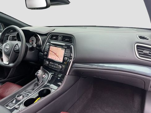 Used 2021 Nissan Maxima Platinum w/ 40th Anniversary Package FWD image 30